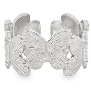 Cette alliance de type bandeau, confectionnée en acier argenté, se distingue par une finition d'une grande finesse. Son design minimaliste d'une série de papillon prépare les beaux jours. Taille ajustable.