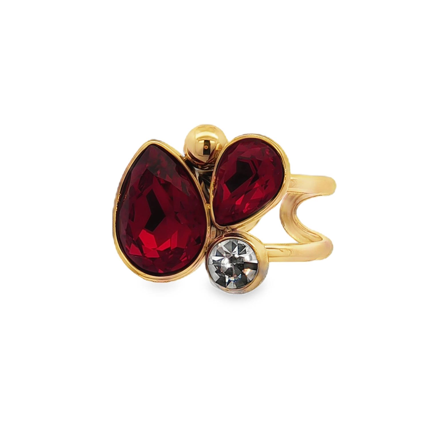 Arborez une élégance audacieuse avec cette bague cocktail en acier doré.<br/>Un magnifique cristal de taille poire, taillé en cabochon, trône avec fierté, irradiant une splendeur rouge intense.<br/>L'agencement sophistiqué met en valeur la brillance et la transparence de la pierre, offrant un éclat incomparable à cette pièce unique.<br/>Taille ajustable. Goutte Ovale Strass Adolescent Adulte Femme Fille Indémodable Arborez une élégance audacieuse avec cette bague cocktail en acier doré.<br/>Un magnifique cristal de taille poire, taillé en cabochon, trône avec fierté, irradiant une splendeur rouge intense.<br/>L'agencement sophistiqué met en valeur la brillance et la transparence de la pierre, offrant un éclat incomparable à cette pièce unique.<br/>Taille ajustable. Goutte Ovale Strass Adolescent Adulte Femme Fille Indémodable