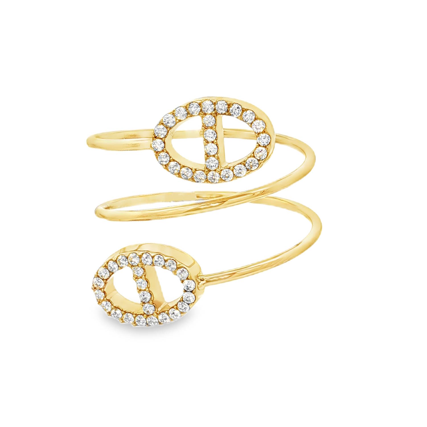 Cette bague audacieuse réinterprète le classique motif grain de café (ou maille marine) dans un design contemporain et aérien. Alliant robustesse et raffinement, elle est l'accessoire parfait pour celles qui recherchent un bijou à la fois moderne et scintillant.<br/>Le bijou se distingue par sa structure en serpentin triple rang, qui s'enroule délicatement autour du doigt pour un effet visuel de superposition très tendance.<br/>Aux deux extrémités de cet anneau ouvert se trouvent deux motifs grain de café. Chaque motif est entièrement pavé de cristaux transparents éclatants, captant la lumière à chaque mouvement. Le contraste entre l'éclat des pierres et le fini poli miroir de l'acier apporte une dimension luxueuse à l'ensemble. Grain de café Strass Adolescent Adulte Femme Fille Indémodable Cette bague audacieuse réinterprète le classique motif grain de café (ou maille marine) dans un design contemporain et aérien. Alliant robustesse et raffinement, elle est l'accessoire parfait pour celles qui recherchent un bijou à la fois moderne et scintillant.<br/>Le bijou se distingue par sa structure en serpentin triple rang, qui s'enroule délicatement autour du doigt pour un effet visuel de superposition très tendance.<br/>Aux deux extrémités de cet anneau ouvert se trouvent deux motifs grain de café. Chaque motif est entièrement pavé de cristaux transparents éclatants, captant la lumière à chaque mouvement. Le contraste entre l'éclat des pierres et le fini poli miroir de l'acier apporte une dimension luxueuse à l'ensemble. Grain de café Strass Adolescent Adulte Femme Fille Indémodable