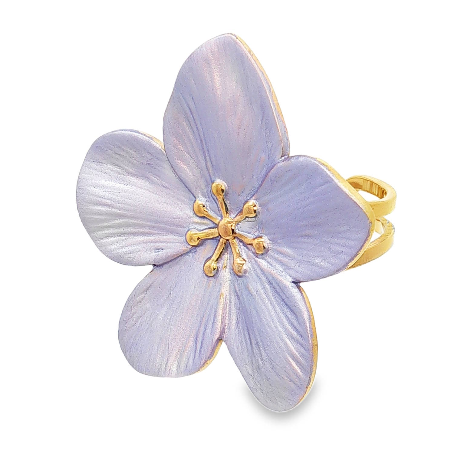 Cette bague captivante est une véritable célébration de la nature, alliant la robustesse de l'acier inoxydable à la finesse d'un design printanier. Elle se distingue par son volume généreux et son travail de texture remarquable.<br/>Une fleur majestueuse à cinq pétales, évoquant la délicatesse d'un cerisier. Chaque pétale présente des rainures subtiles qui imitent les nervures naturelles des fleurs.<br/>Les pétales arborent une teinte lilas nacrée avec des reflets irisés qui changent selon la lumière, apportant une touche de douceur et de modernité.<br/>Le cœur de la fleur est orné de pistils en relief au fini doré brillant, créant un contraste luxueux avec le pastel des pétales.<br/>Sa structure ajustable permet de l'adapter facilement à toutes les morphologies de doigts. Adolescent Adulte Eté Femme Fille Fleurs Nature Printemps Cette bague captivante est une véritable célébration de la nature, alliant la robustesse de l'acier inoxydable à la finesse d'un design printanier. Elle se distingue par son volume généreux et son travail de texture remarquable.<br/>Une fleur majestueuse à cinq pétales, évoquant la délicatesse d'un cerisier. Chaque pétale présente des rainures subtiles qui imitent les nervures naturelles des fleurs.<br/>Les pétales arborent une teinte lilas nacrée avec des reflets irisés qui changent selon la lumière, apportant une touche de douceur et de modernité.<br/>Le cœur de la fleur est orné de pistils en relief au fini doré brillant, créant un contraste luxueux avec le pastel des pétales.<br/>Sa structure ajustable permet de l'adapter facilement à toutes les morphologies de doigts. Adolescent Adulte Eté Femme Fille Fleurs Nature Printemps