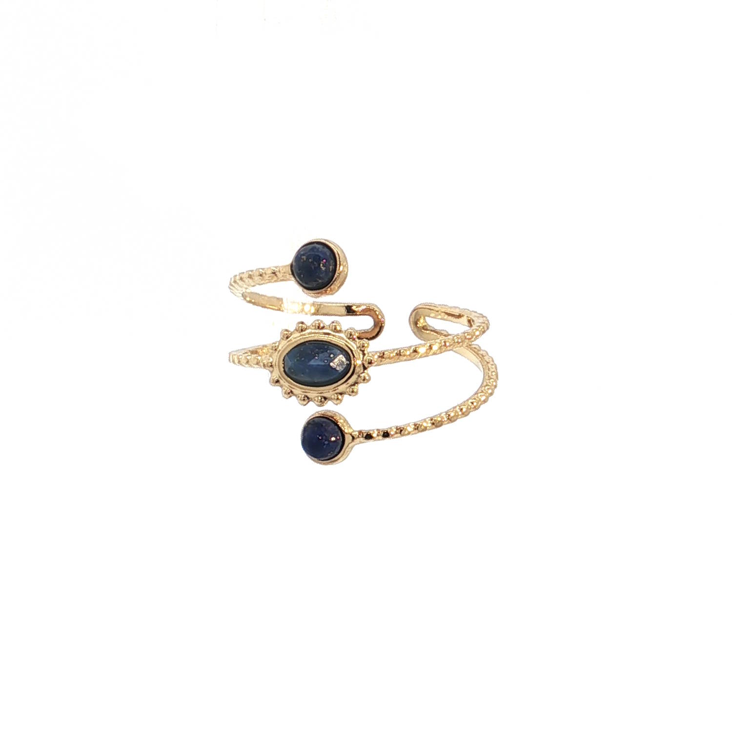 Rehaussez votre style avec cette bague multi-pierres en acier doré. Ornée de trois pierres noires rondes taillées en cabochon, cette bague est un symbole d'élégance raffinée.<br/>Le design unique et la couleur éclatante des pierres captivent le regard et ajoutent une touche de luxe discret à votre ensemble.<br/>Taille ajustable. Rond Adolescent Adulte Femme Fille Indémodable Rehaussez votre style avec cette bague multi-pierres en acier doré. Ornée de trois pierres noires rondes taillées en cabochon, cette bague est un symbole d'élégance raffinée.<br/>Le design unique et la couleur éclatante des pierres captivent le regard et ajoutent une touche de luxe discret à votre ensemble.<br/>Taille ajustable. Rond Adolescent Adulte Femme Fille Indémodable