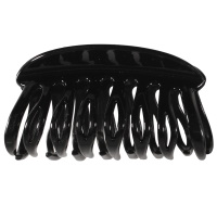 Pince crabe pour cheveux en plastique de couleur noir.