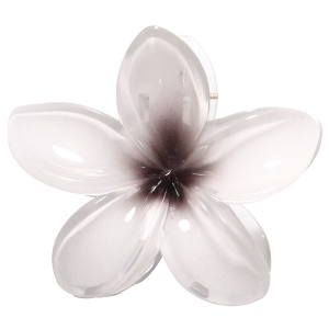 Pince crabe pour cheveux en forme de fleur.