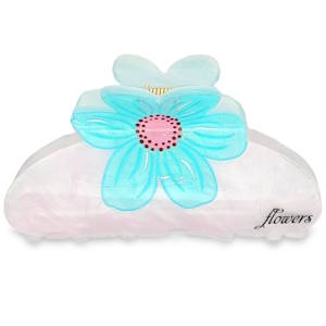 Cette pince à cheveux dégage un style printanier et rafraîchissant. La base présente une finition nacrée et irisée, oscillant entre le blanc et le rose très pâle, rappelant la nacre d'un coquillage. Elle est ornée d'une fleur centrale aux pétales d'un bleu turquoise vibrant. Le cœur de la fleur est d'un rose doux, parsemé de petits points sombres pour un effet réaliste et contrasté.