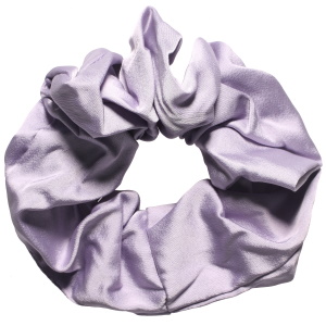 Chouchou élastique pour cheveux en textile satiné de couleur.