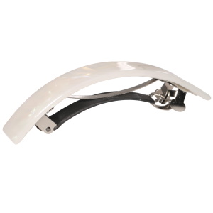 Barrette en plastique de couleur et en métal argenté.