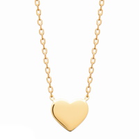 Collier composé d'une chaîne et d'un pendentif en forme de cœur en plaqué or jaune 18 carats. Fermoir mousqueton avec anneaux de rappel à 40, 42 et 45 cm.
