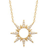 Collier en plaqué or 18 carats en forme d'étoile pavée d'oxydes de zirconium blancs. Fermoir mousqueton avec anneaux de rappel à 40, 42 et 45 cm pour l'adapter à la taille souhaitée.