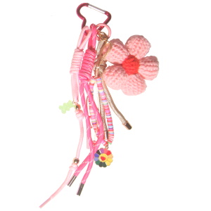 Porte clés en acier avec franges en textile, une fleur en textile, perles en caoutchouc multicolore, un bonbon nounours d'imitation et une fleur avec visage pavée d'émail multicolore.