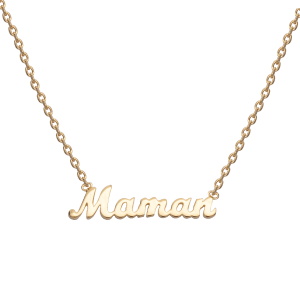 Collier composé d'une chaîne avec le mot Maman en plaqué or jaune 18 carats. Fermoir anneau ressort avec 2.5 cm de rallonge.