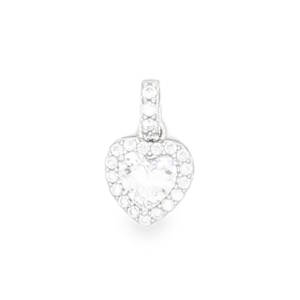 Ce pendentif est une pièce délicate et lumineuse qui joue sur les symboles classiques de la romance. Ce pendentif en argent 925/000 se distingue par son design raffiné en forme de cœur, offrant une allure à la fois intemporelle et précieuse. Au cœur du pendentif trône un scintillant oxyde de zirconium taillé en forme de cœur, captant la lumière pour un éclat maximal. Le cœur central est sublimé par un halo de petits oxydes de zirconium ronds, créant un contraste brillant qui accentue le relief de la pièce. L'attache (la bélière) est également incrustée de petites pierres (oxydes de zirconium), assurant une continuité de brillance du haut jusqu'en bas du bijou.