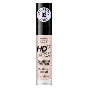 Correcteur multi usages HDx Pro anti cernes teinte ivoire. Le concealer HDx Pro est un correcteur à la couvrance impéccable, pour dissimuler les imperfections, contourer, illuminer et retoucher le teint. La texture douce et fluide de sa crème facilite son application en diminuant les imperfections. Elle illumine votre visage et reste agréable tout au long de la journée en vous offrant un teint satiné et naturel pour une peau impeccable. Son format tube facilite l'application et s'adapte à toutes les carnations grâce à sa large variété de teintes. Pour tous types de peaux.
