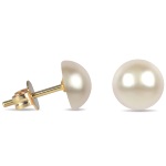 Boucles d'oreilles puces en plaqué or et demi-perles d'imitation de Majorque.