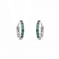 Boucles d'oreilles créoles en argent 925/000 rhodié pavées d'oxydes de zirconium de couleur verte.