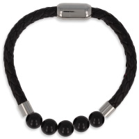 Bracelet en acier argenté et en cuir véritable avec 5 perles de couleur noire.