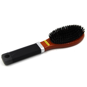 Brosse à cheveux en véritable poils de sanglier. Démêlage en douceur de tous types de cheveux. Vous procure un coiffage agréable.
