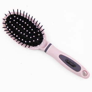 Brosse à cheveux. Démêlage en douceur de tous types de cheveux. Vous procure un coiffage agréable.
