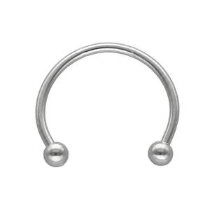 Affinez votre style avec ce piercing fer à cheval (circular barbell) au design classique et intemporel. Conçu pour allier discrétion et élégance, ce bijou est un indispensable pour agrémenter vos différents types de piercings. Fabriqué en acier chirurgical 316L, reconnu pour sa grande résistance à la corrosion et sa durabilité. Sa finition polie offre un éclat brillant effet miroir. Sa forme en demi-cercle se termine par deux billes, permettant une pose facile et un maintien sécurisé.